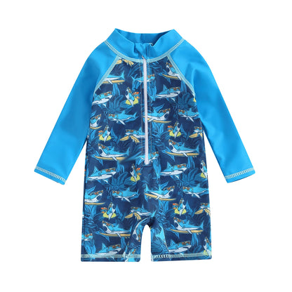 Baby surfeur